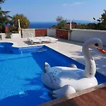Pobri Appartement *