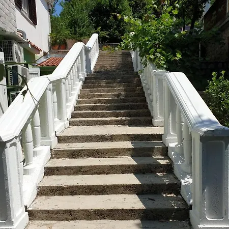 Pobri Апартаменты *