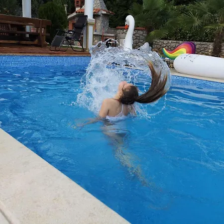 Pobri * ماتولي