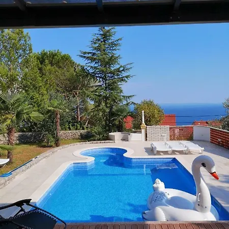 Pobri Apartamento Matulji