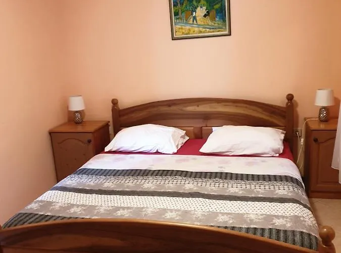 شقة Pobri ماتولي